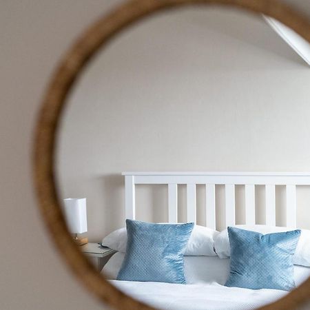 Apartamento Stowaways Loft Whitby Exterior foto