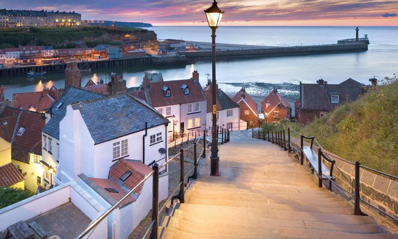 Apartamento Stowaways Loft Whitby Exterior foto